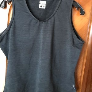 Columbia Titanium athletic top.